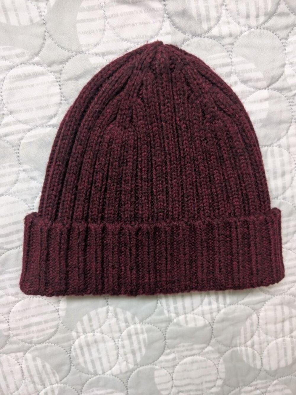Uniqlo Heattech Burgundy Wine Wool One Size Unisex Beanie